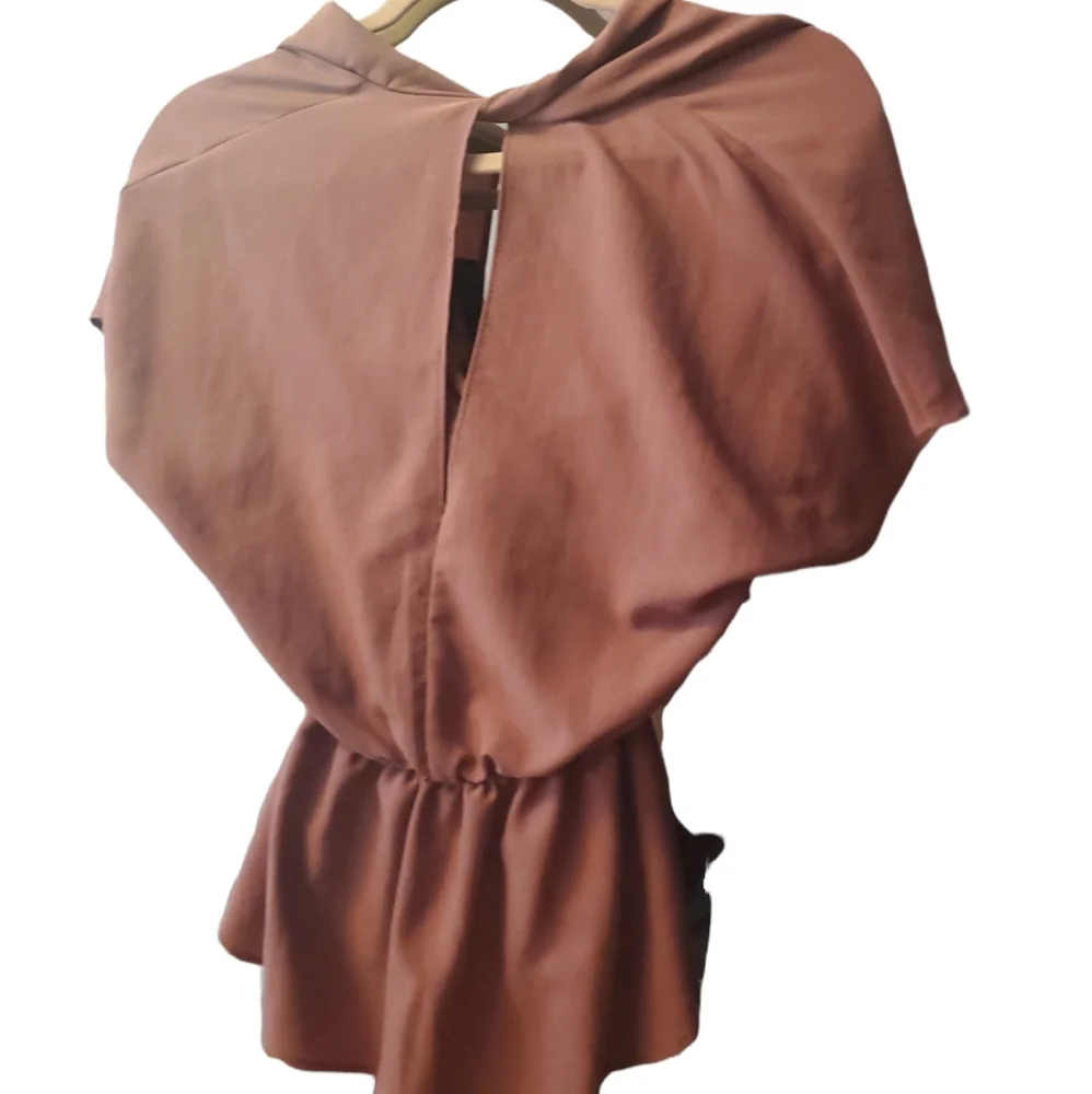 Top - Picture 3 of 3